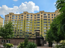 Будинок по вулиці Петрівська, 6 - ЖК София