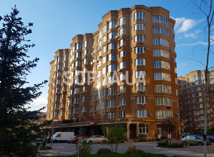 Будинок по вулиці Амосова, 63 - ЖК София