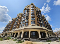 Будинок по вулиці Григорія Сковороди, 10 - ЖК София